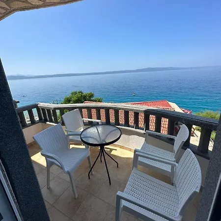 Apartment Nevia 1