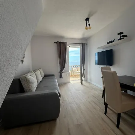 Apartment Nevia 1 *