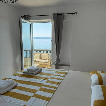 Nevia 1 Apartment *